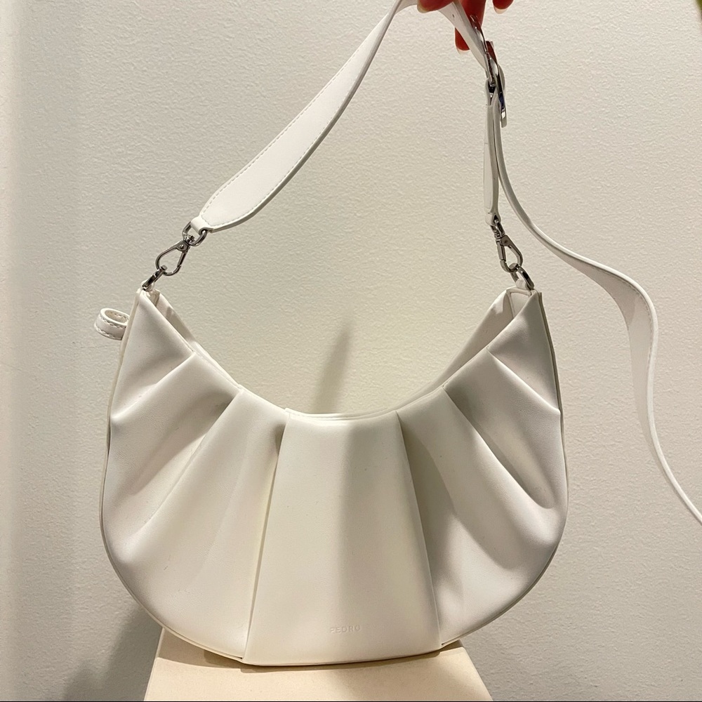 NWT. PEDRO SHOES rushed hobo SHOULDER BAG WHITE